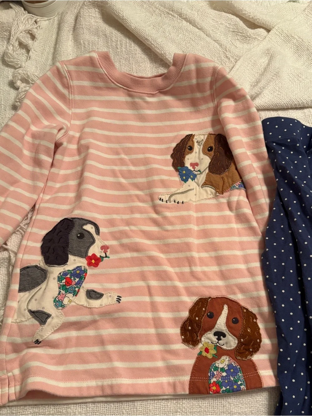 Mini Boden Pink Sweatshirt Dress/Tunic with Puppies Graphic Detail size 2-3